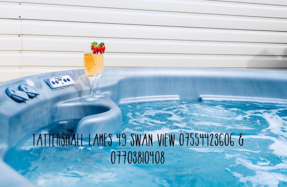 Swan View Retreats # Hottub # Egg Chair # Bbq & Bikes Included 8 Berth Tattershall Extérieur photo