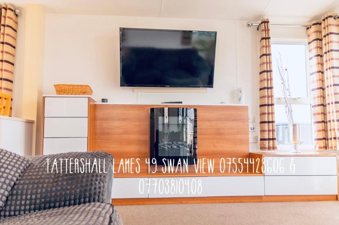 Swan View Retreats # Hottub # Egg Chair # Bbq & Bikes Included 8 Berth Tattershall Extérieur photo